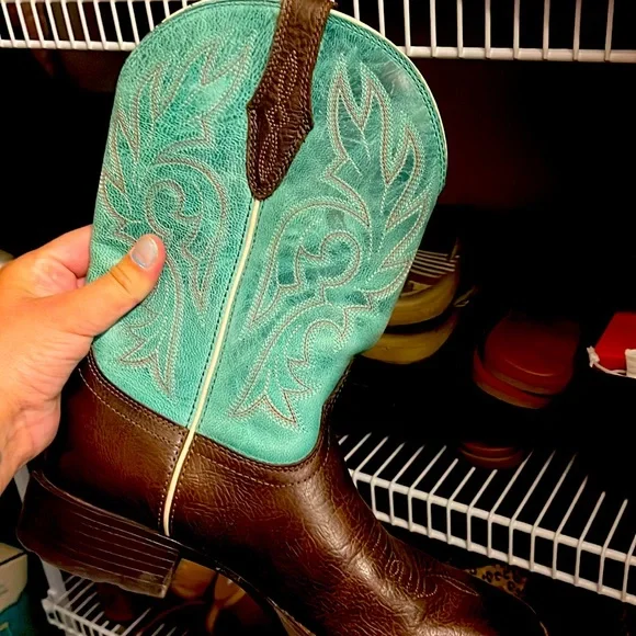Shoes | Ariat Cowboy Boots Worn 3 Times Like New | Poshmark display picture 1